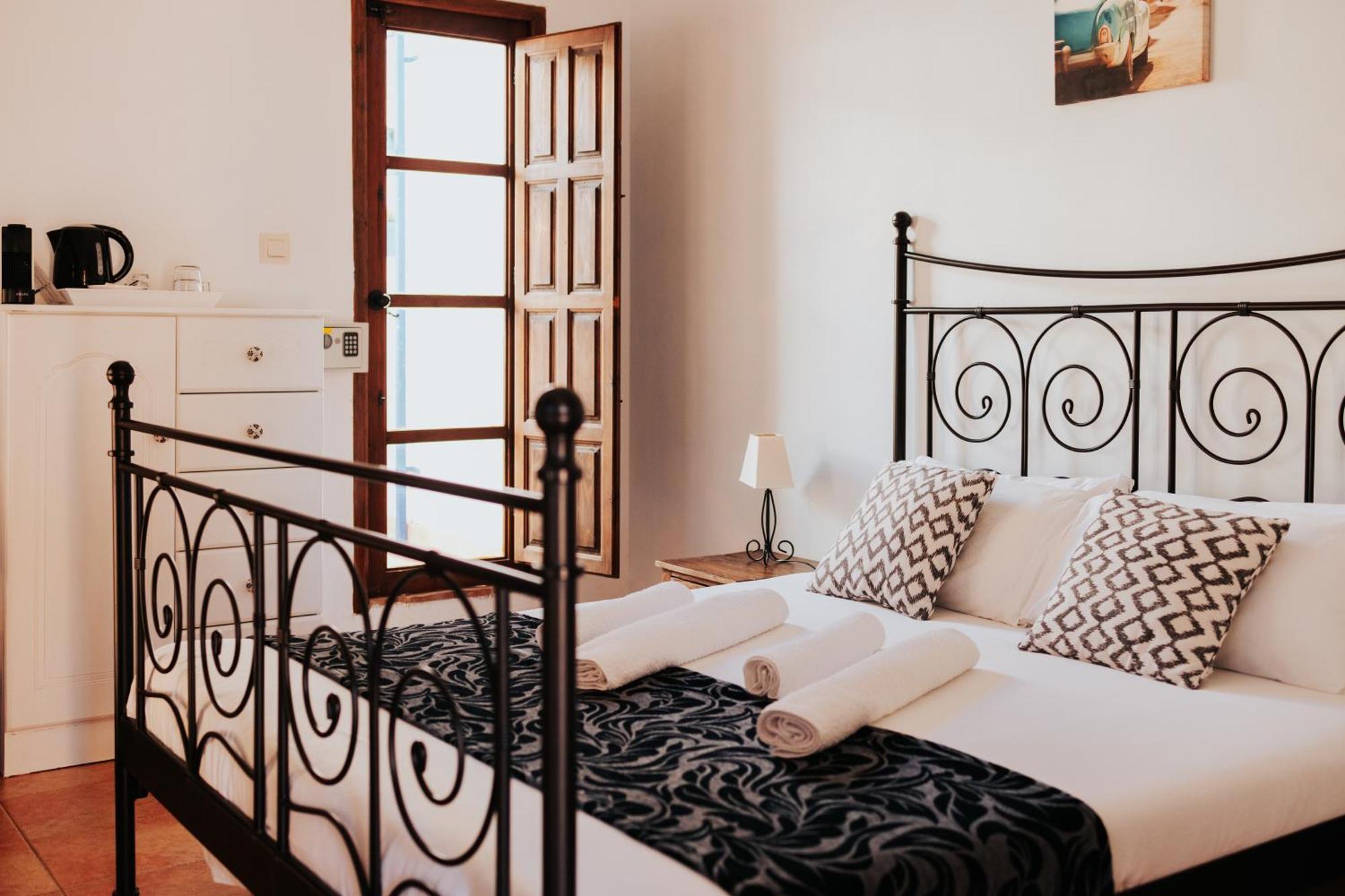Pinos del Valle Casa Del Patio Bed & Breakfast エクステリア 写真